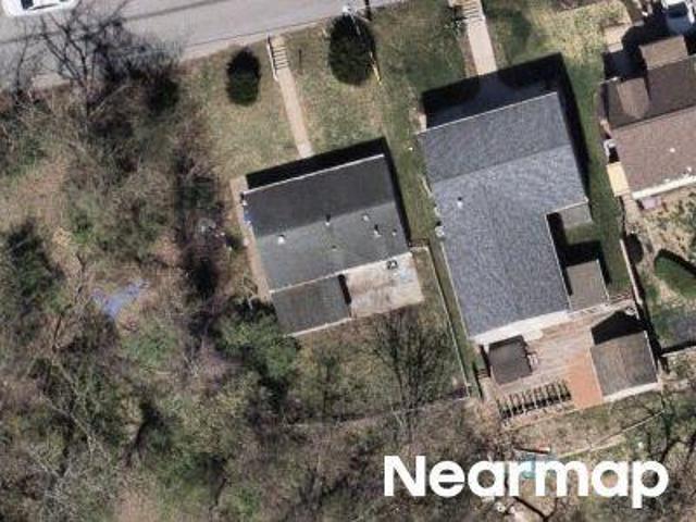 House for sale in Bridgeville, Pennsylvania