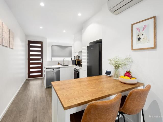 Townhouse for sale in Camerons Creek, Victoria
