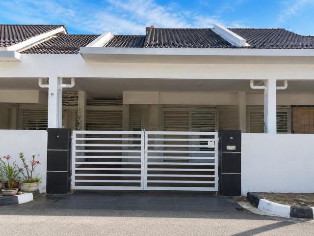 Terraced House for sale in Wellesley, Penang