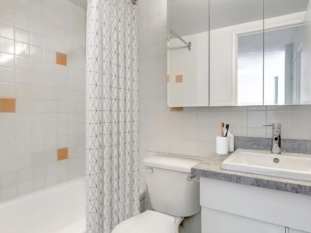 Apartment for rent in Wedgewood, Alberta
