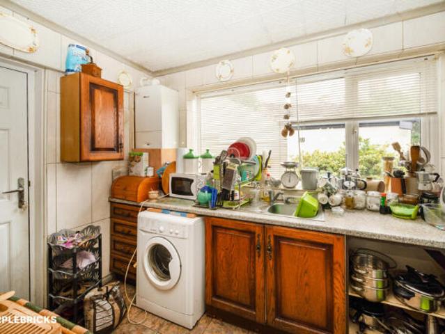 Bungalow for sale in West Yorkshire