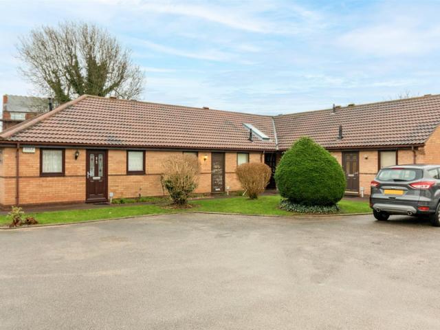 House for rent in Barton In Fabis, East Midlands