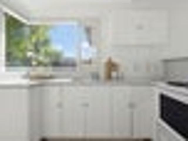 House for sale in Eden Terrace