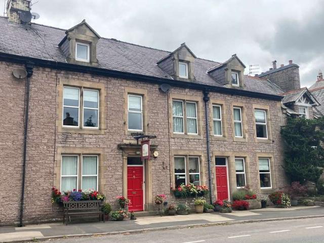 Cottage for sale