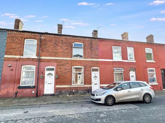Cottage for sale in Eccles, Salford