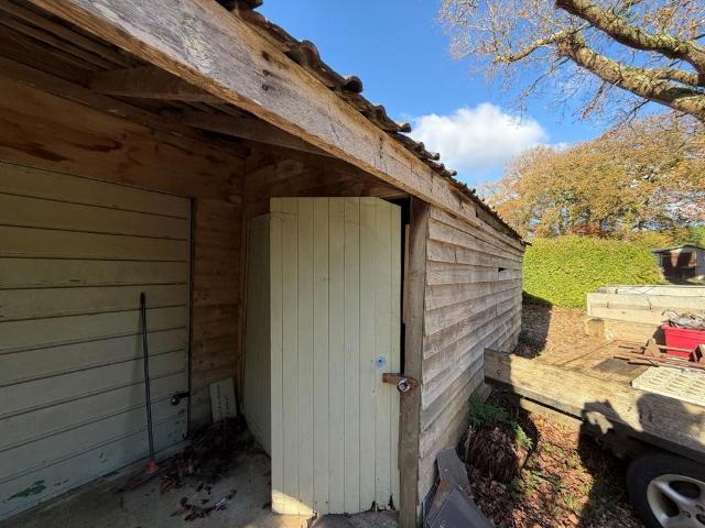 House for sale in Budlake, Devon