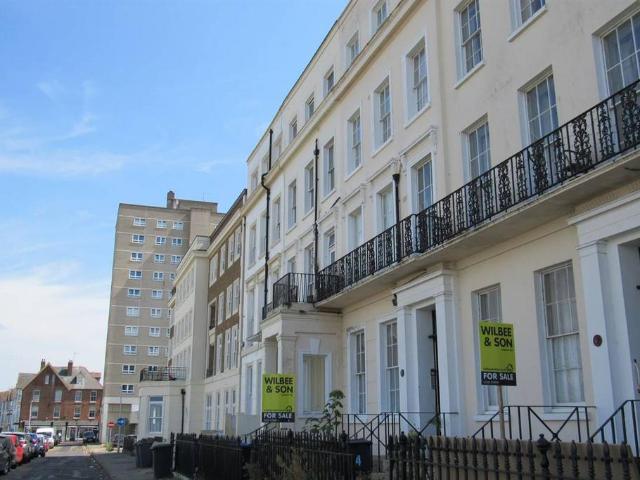 House for sale in Oxenden, The Bridge