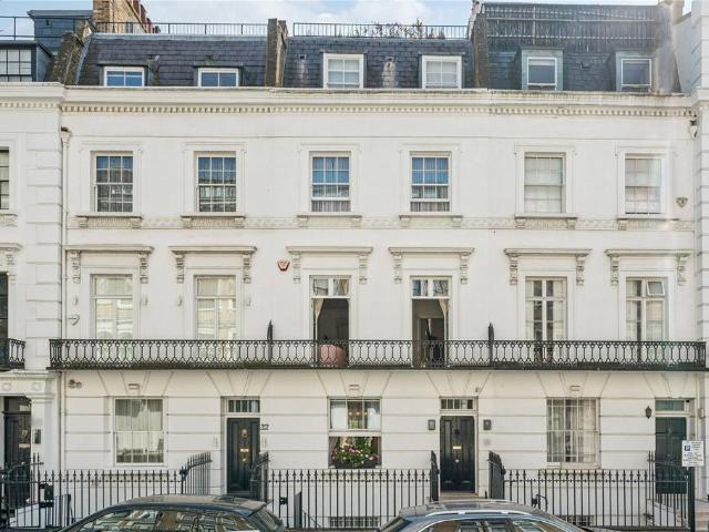 House for sale in Chelsea, Greater London