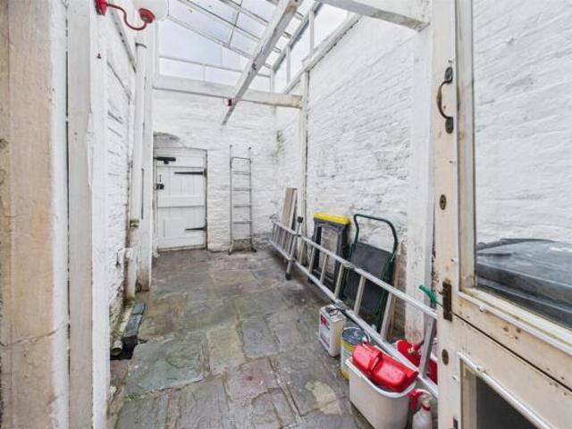 Commercial for sale in Hotwells, Feckenham