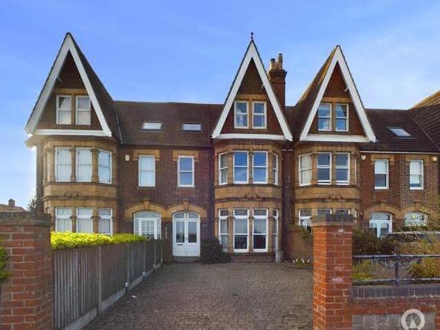 House for sale in Stokesby, Norfolk