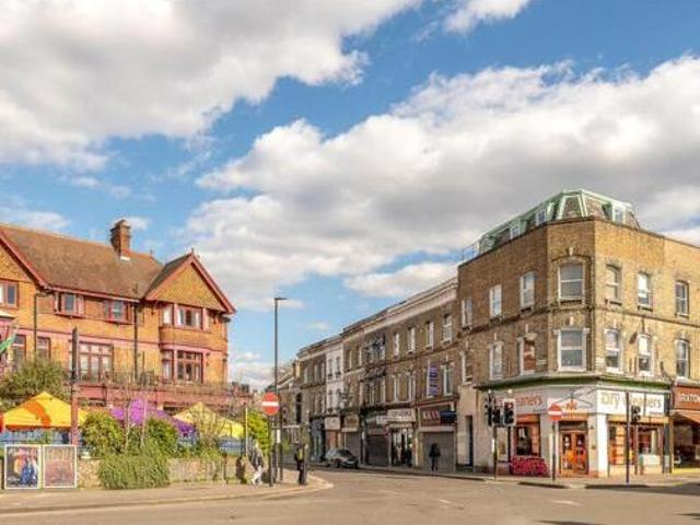House for sale in Lyons, Greater London