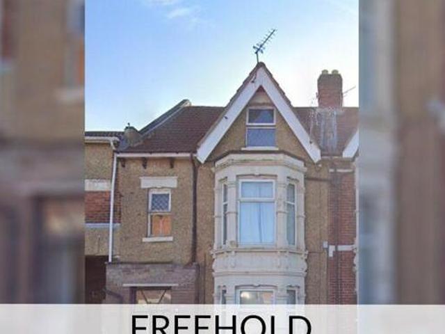 House for sale in Spring Vale, Hampshire