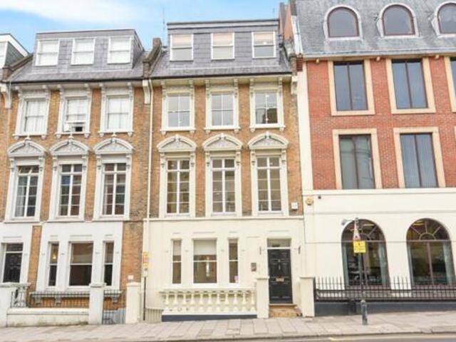 House for sale in Lambourn, West Berkshire