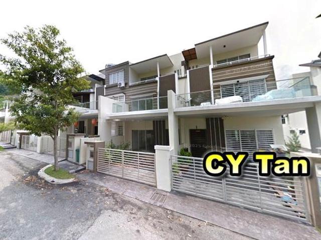 Terraced House for rent in Georgetown, Penang