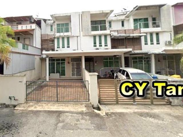 Terraced House for rent in Wellesley, Penang