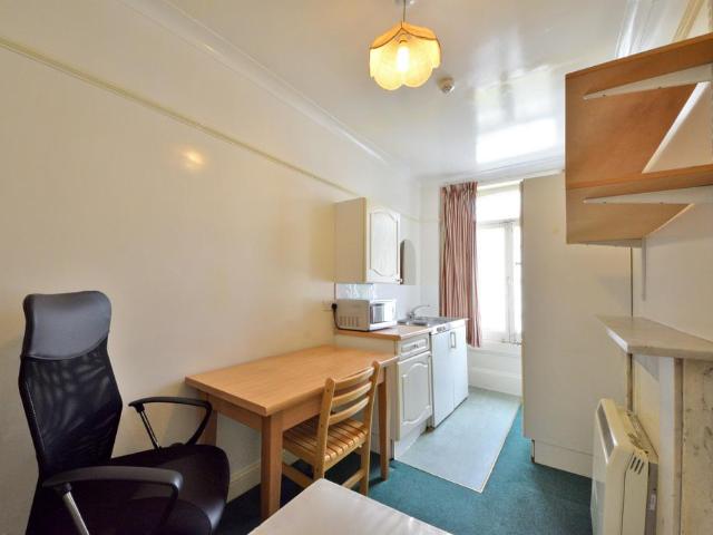 House for rent in South Kensington, Isle Of Man