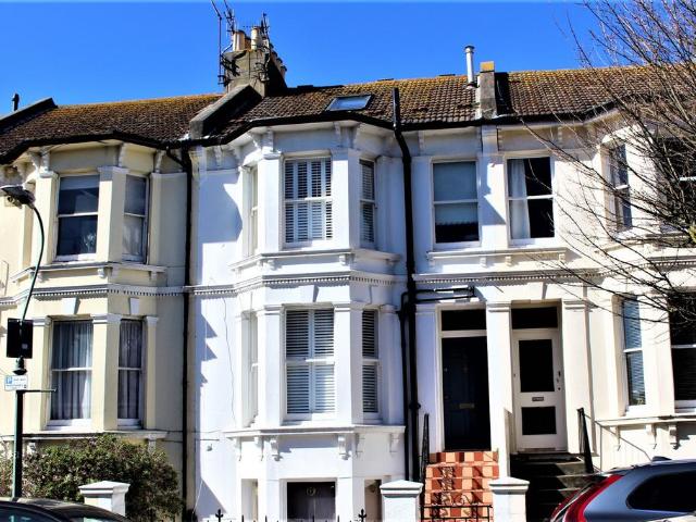 House for rent in Aldrington