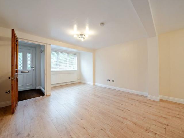 House for rent in Monks Orchard, Kent