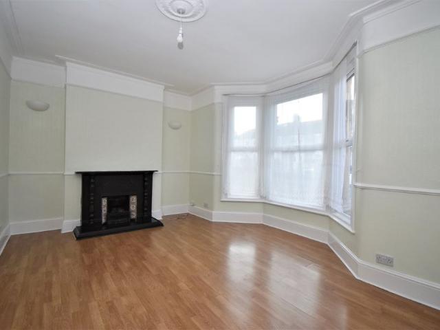 House for rent in London Borough of Lewisham, Cat Hill