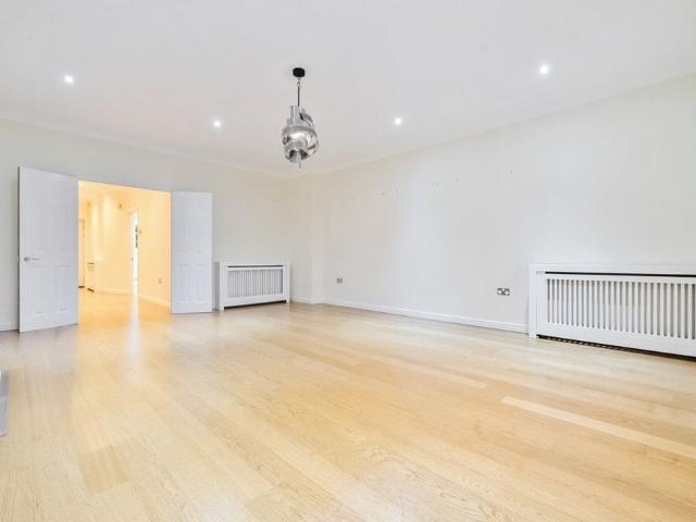 House for rent in Keston Mark, Cat Hill