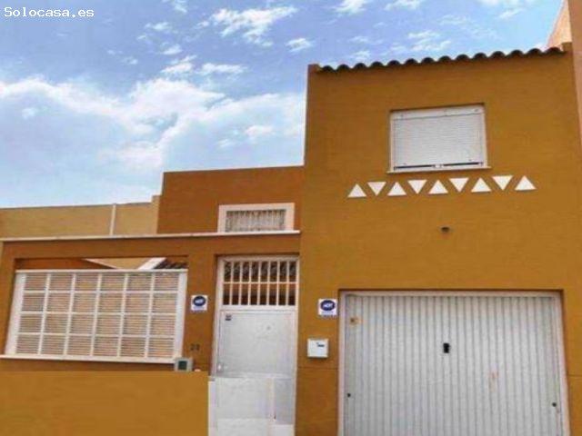 Casa en venta en Benahadux, Andalucía