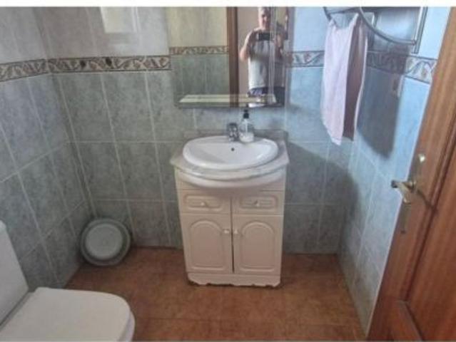 Casa en venta en Benamocarra