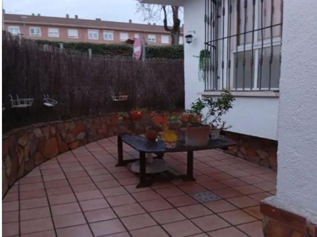 Local Comercial en venta en Navalagamella, Madrid