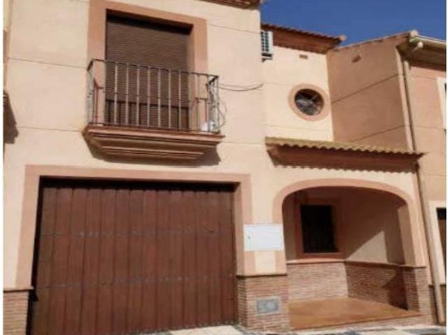 Casa en venta en El Saucejo, Andalucía