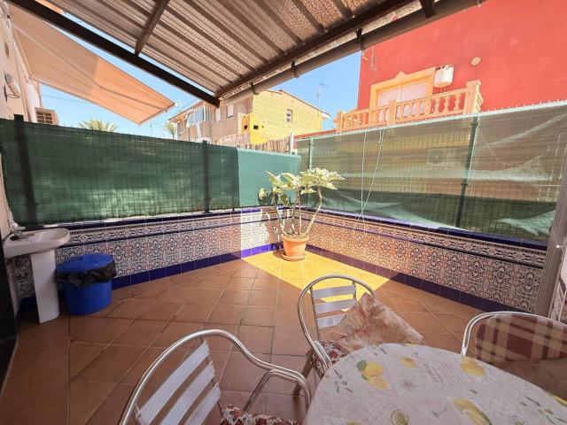 Casa en alquiler en Los Alcázares