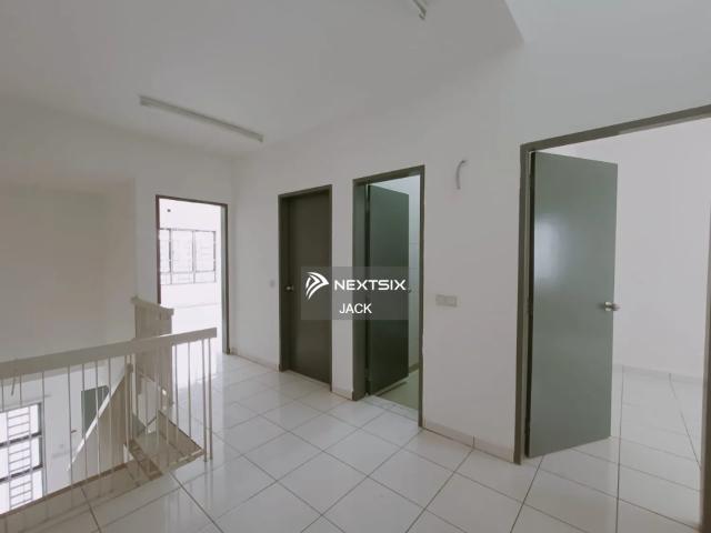 House for rent in Petaling, Alam Impian