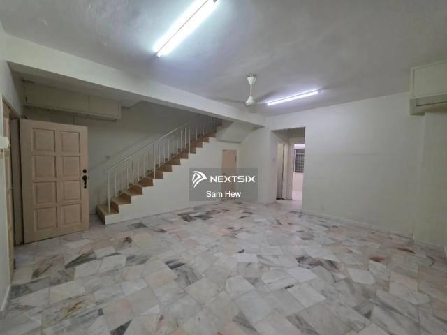 House for rent in Kajang, Langat