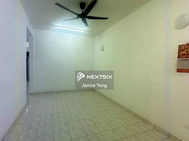 House for rent in Bandar Baru Permas Jaya, Plentong