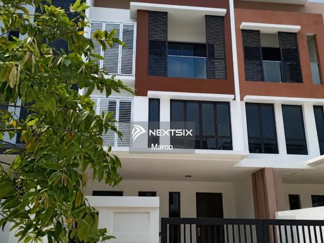 House for rent in Petaling, Alam Impian