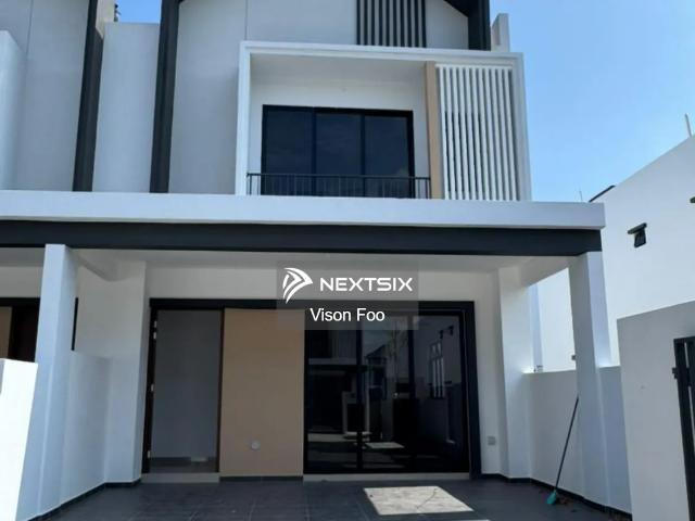 House for rent in Taman Perjiranan 11, Tebrau