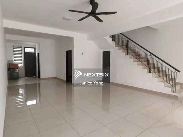 House for rent in Taman Desa Palma (Nasa City), Tebrau
