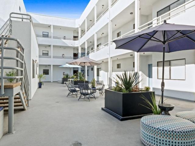 Apartment for rent in West Hollywood, California