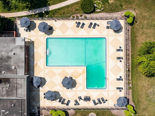 Apartment for rent in Elk Grove Village, Illinois