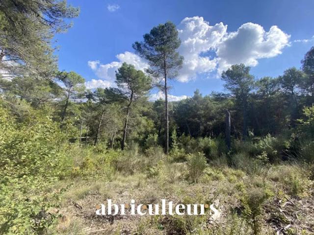 Terrain vente à Aix-en-Provence, La Roque-d'anthéron