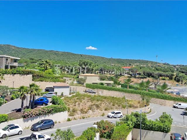 Terrain vente à Arrondissement de Draguignan, Sainte-maxime