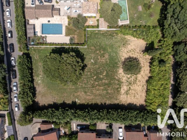 Terrain vente à Quartier Saint-Bernard, Saint-Rémy-de-Provence
