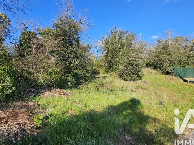 Terrain vente à Nîmes, Sabran