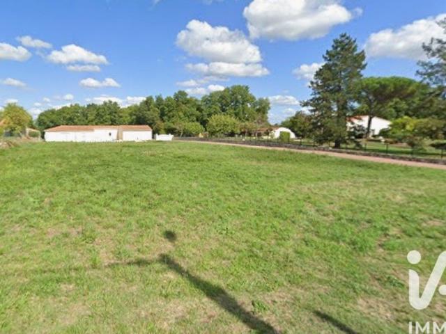 Terrain vente à Cognac, Saint-sulpice-de-cognac