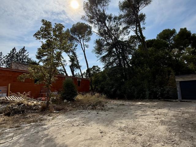 Terrain vente à Nîmes