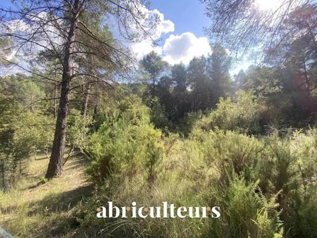 Terrain vente à Aix-en-Provence, La Roque-d'anthéron