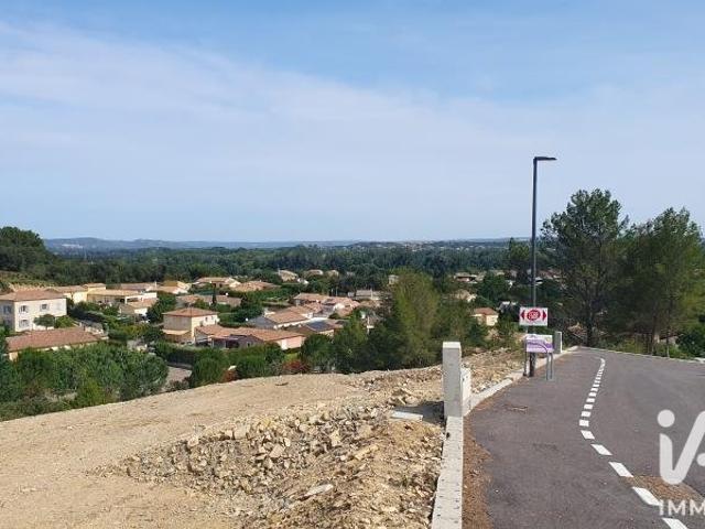 Terrain vente à Nîmes, Comps