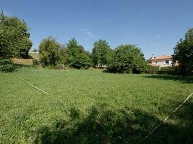 Terrain vente à Genas