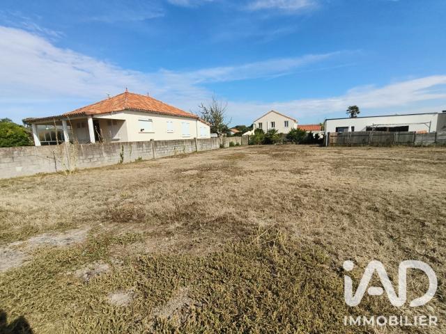 Terrain vente à Les Sables-d'Olonne, Saint-vincent-sur-jard