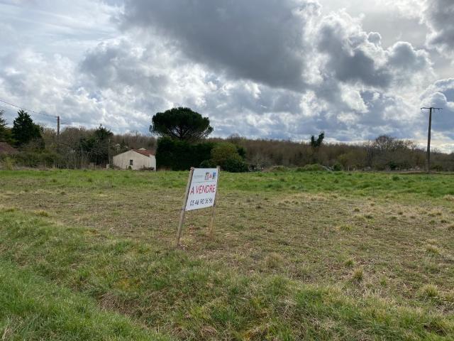 Terrain vente à Ecurat