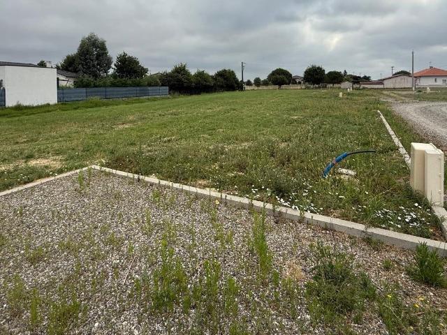 Terrain vente à Saint-sardos, Tarn-et-Garonne