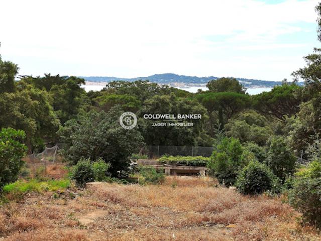 Terrain vente à Arrondissement de Draguignan, Grimaud